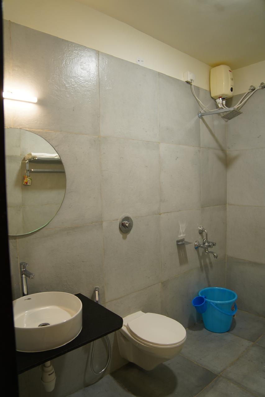 Enjoy amenities during your hampi stay