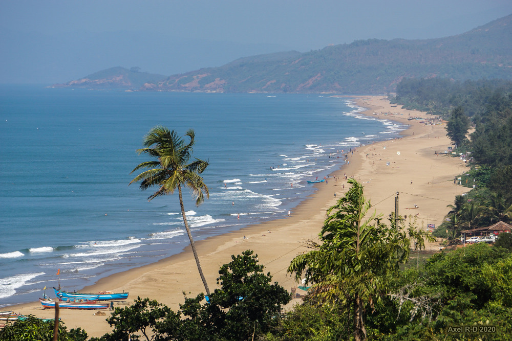 Beachfront homestay in Gokarna with ocean view