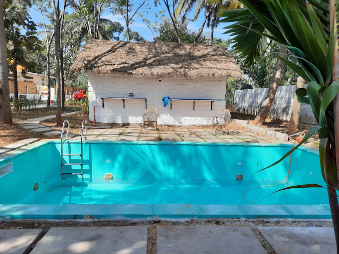 Private swimming pool at Kanakapura farm stay retreat  