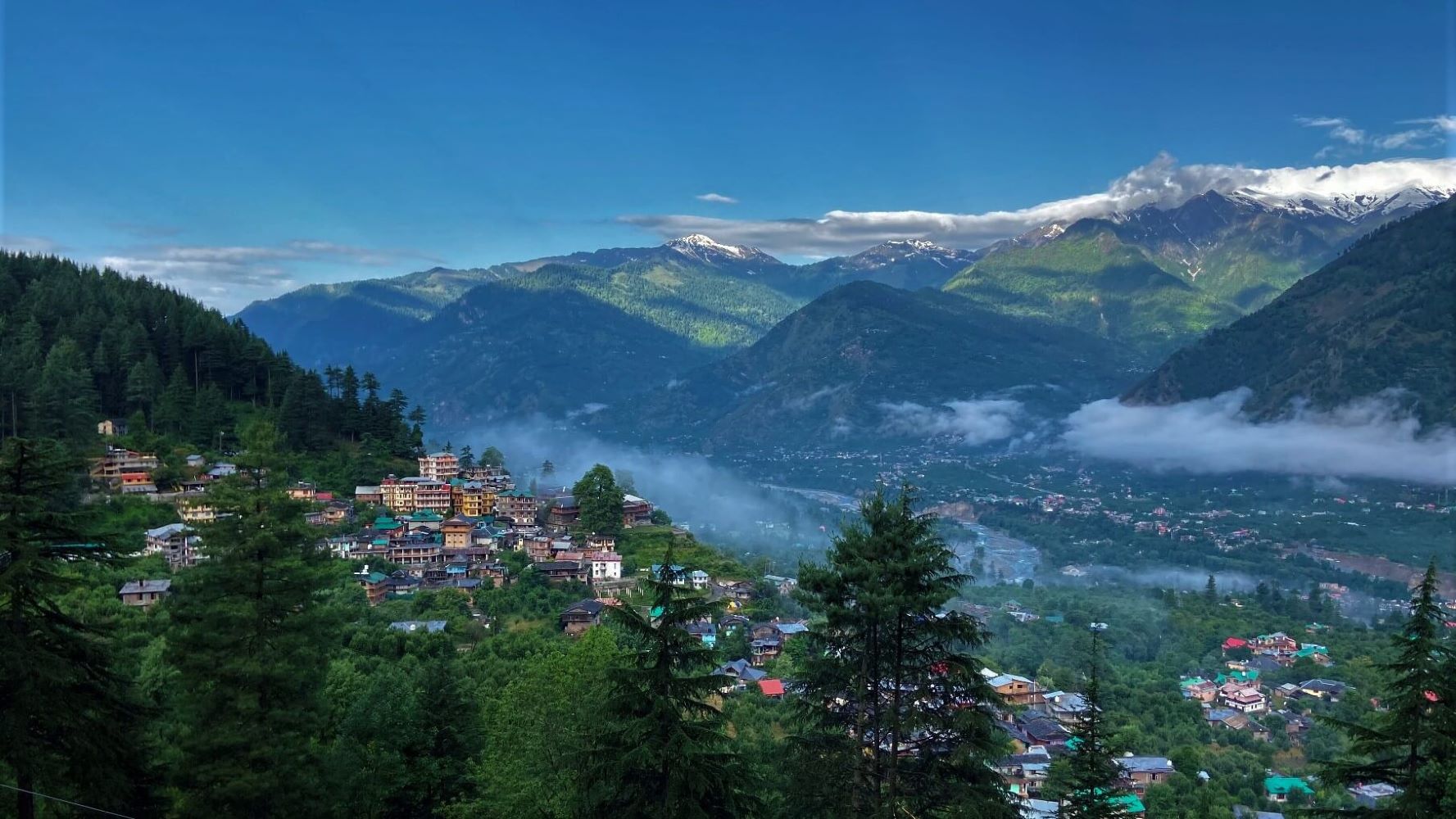 Comfortable rooms in Naggar.