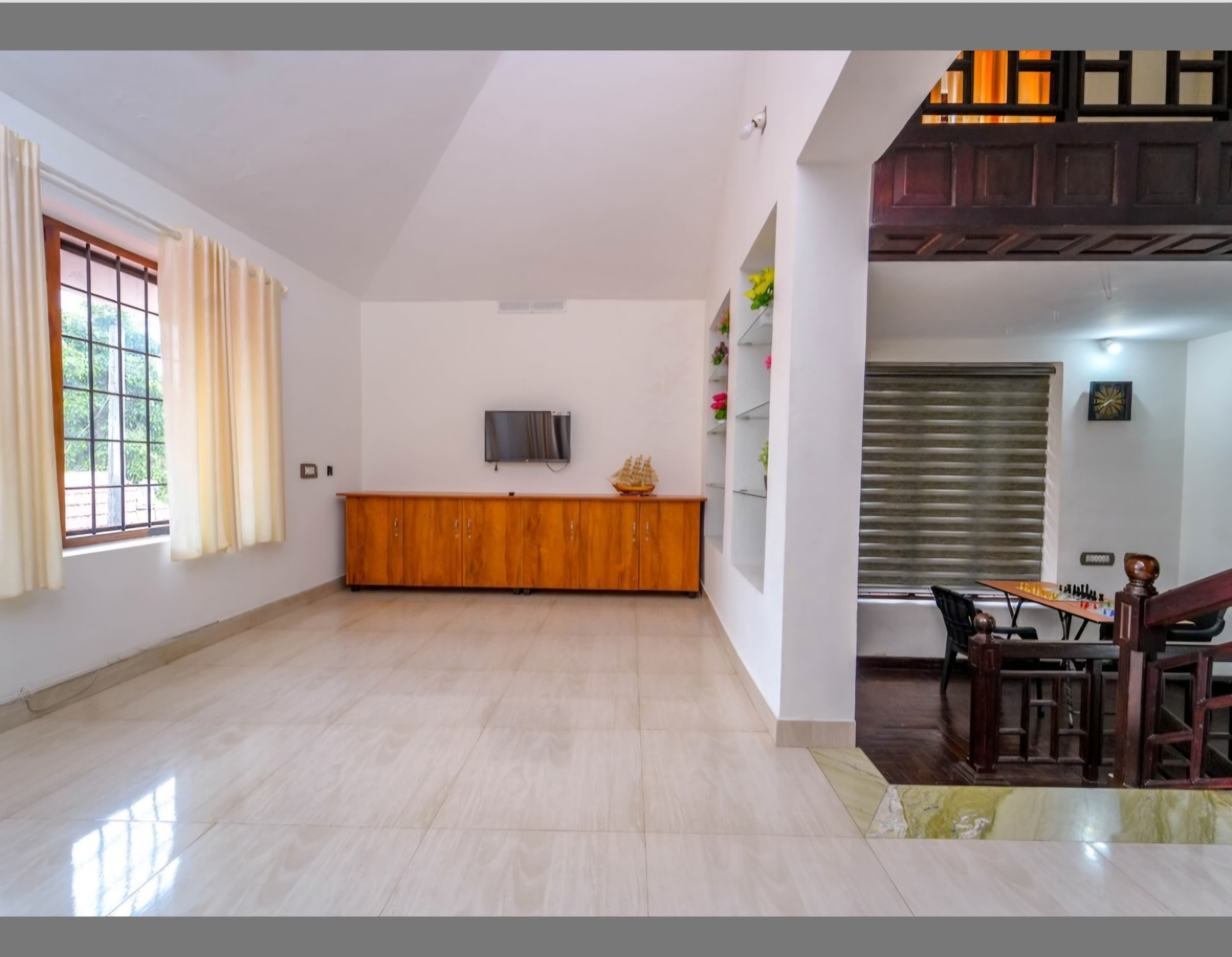 Scenic budget stay near Wayanad attractions