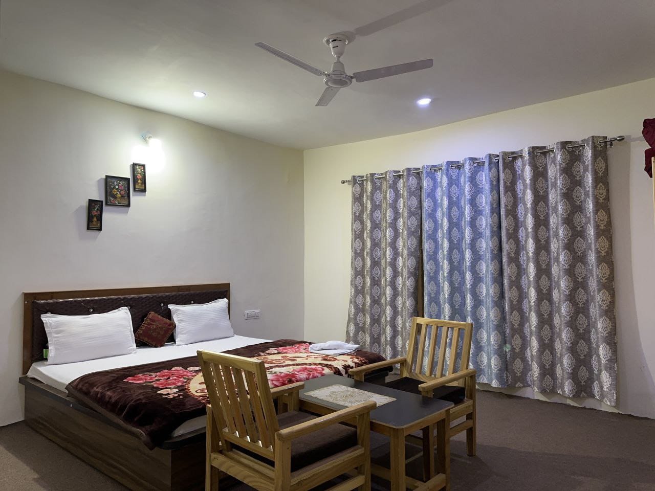 Comfortable rooms at Feroz Homestay