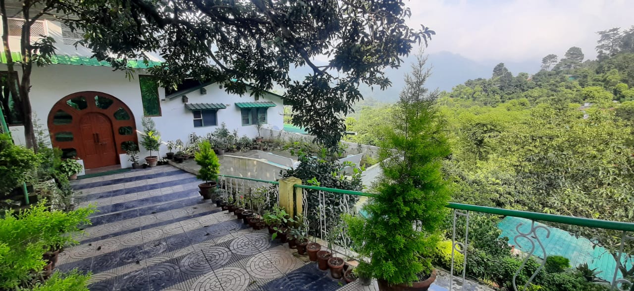 Luxury homestay in Nainital with modern amenities  