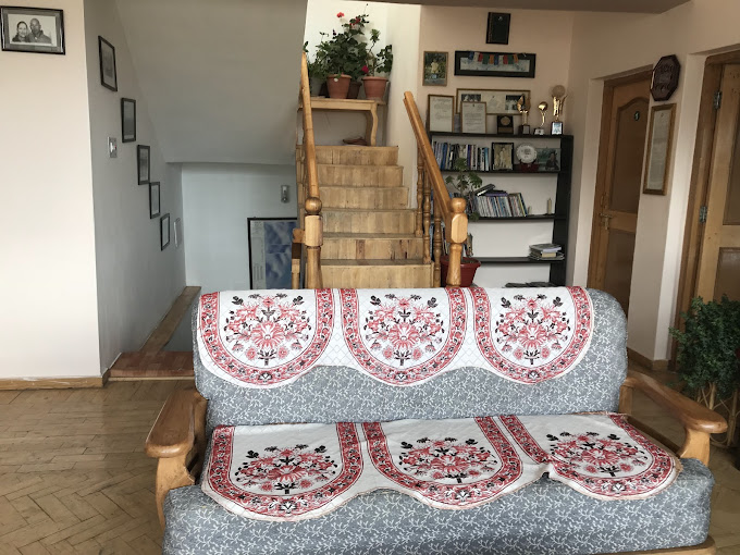 Cozy accommodation below Shanti Stupa in Leh  